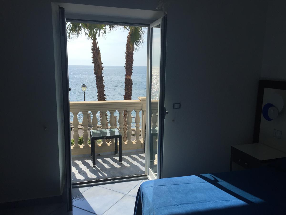 Caletta Del Porto Bed & Breakfast Diamante Bagian luar foto