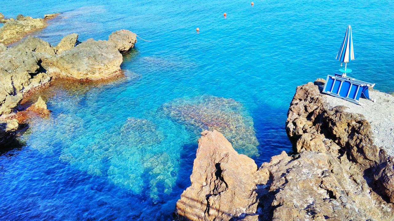 Caletta Del Porto Bed & Breakfast Diamante Bagian luar foto