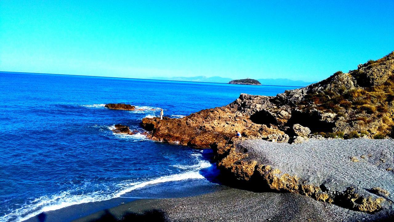 Caletta Del Porto Bed & Breakfast Diamante Bagian luar foto