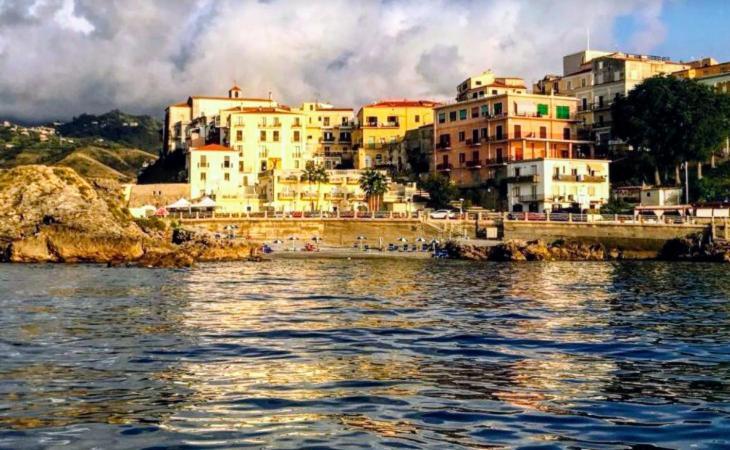 Caletta Del Porto Bed & Breakfast Diamante Bagian luar foto